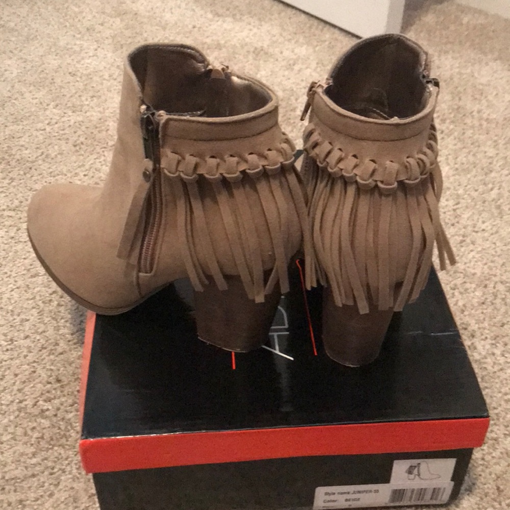 Booties - Picture 3 of 3